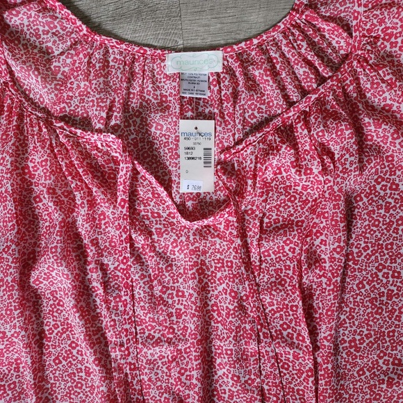 NWT Maurices Daisy Print Blouse Size 0X - Picture 2 of 5